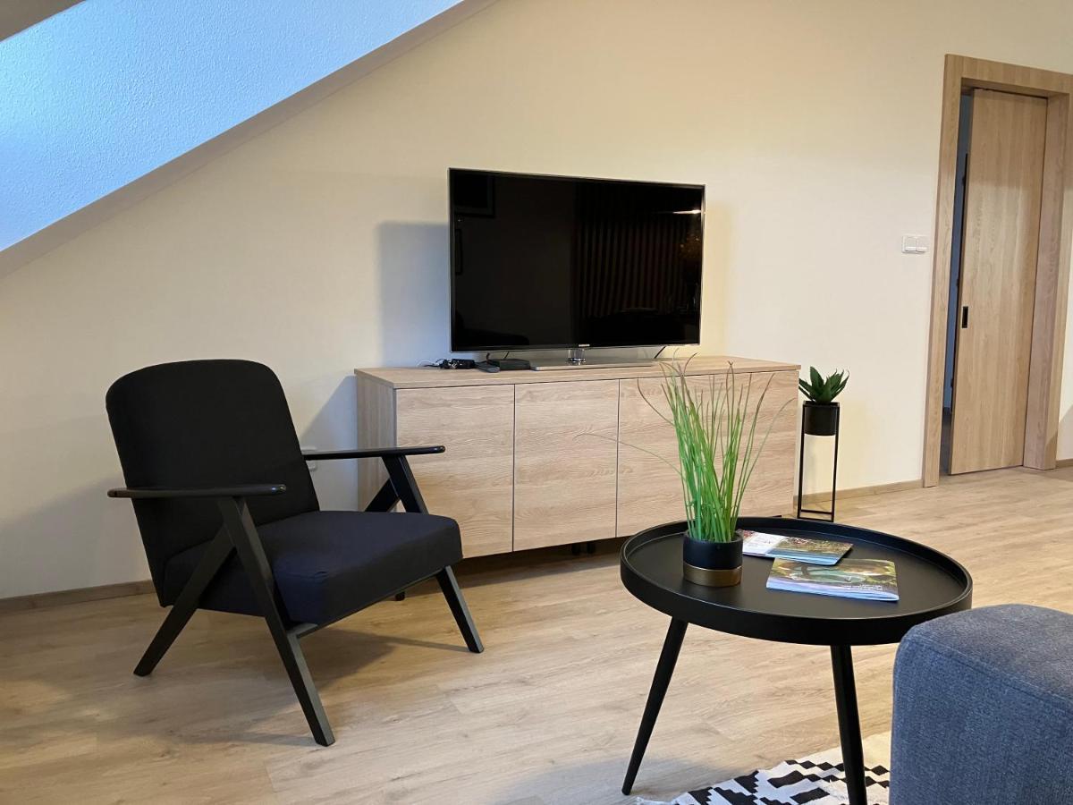 Apartman Nahore Vacov 외부 사진