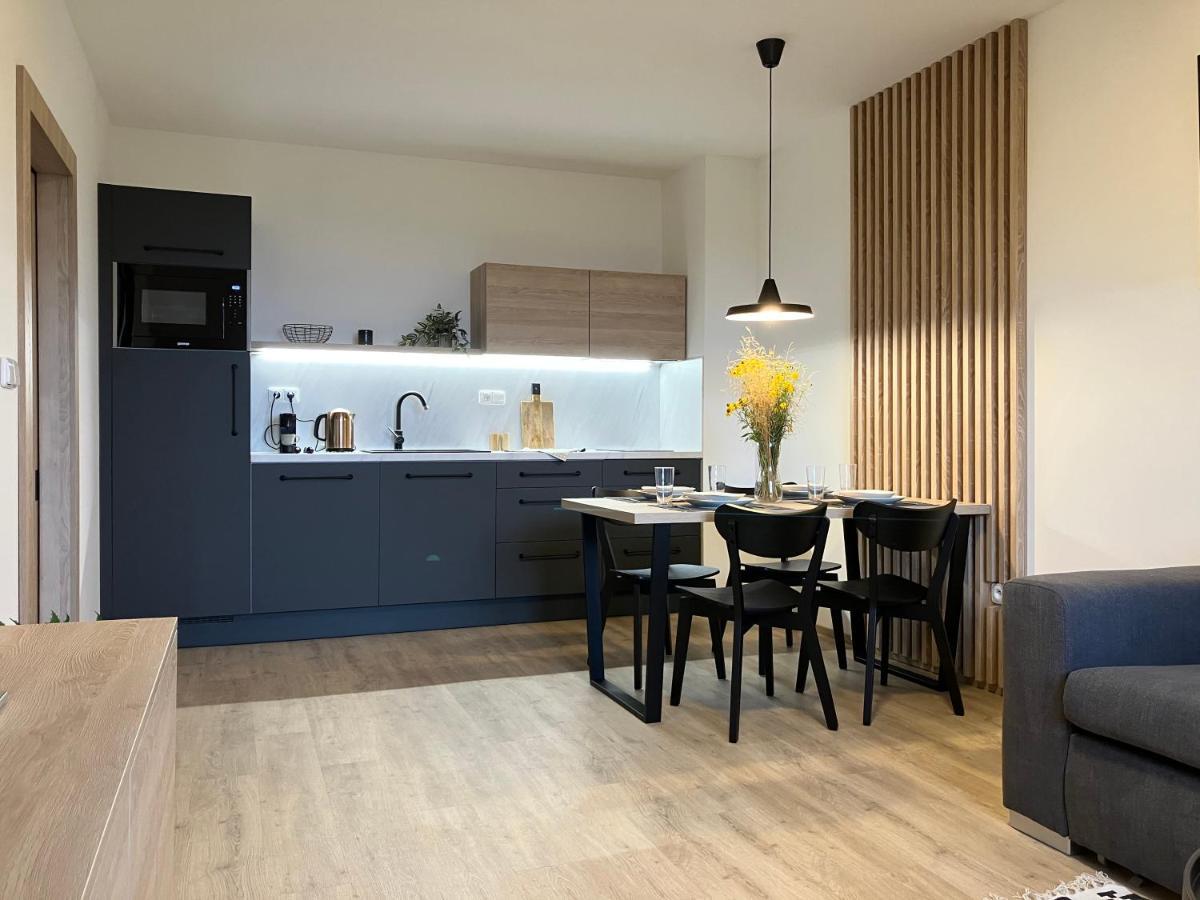 Apartman Nahore Vacov 외부 사진